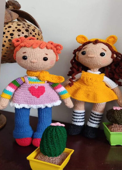 عروسک بافتنی