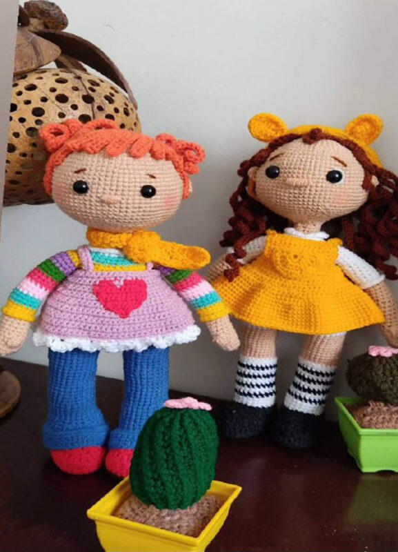 عروسک بافتنی